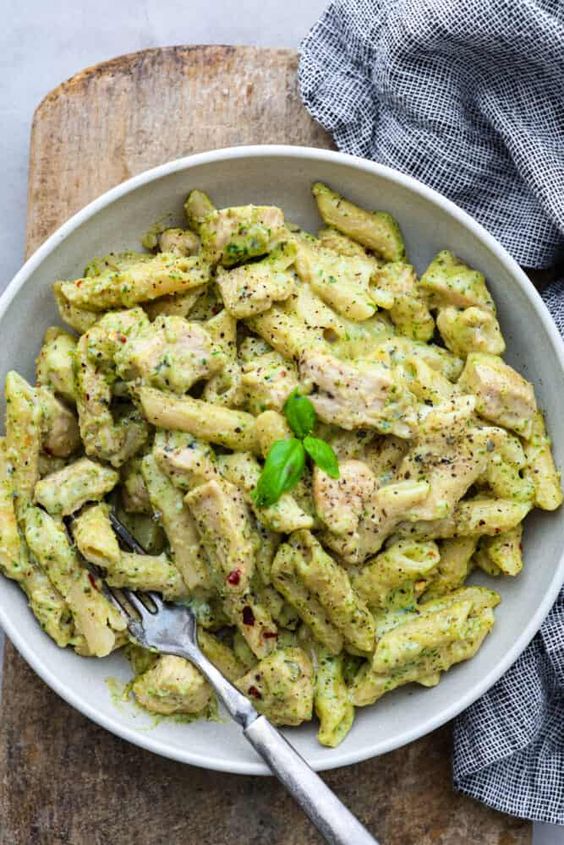 Pâte crémeuse poulet pesto